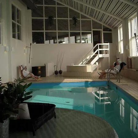 Parkhotel 호텔 로그스토