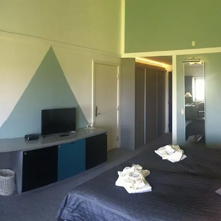 Parkhotel 호텔 로그스토
